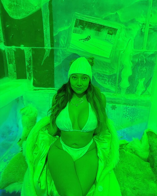 9BAD38E7 012B 4E94 9491 8615E142714E