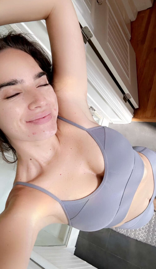 9C5B9452 19CF 47B7 AB90 B2939C6C86DA1a5de79167f5e7c9