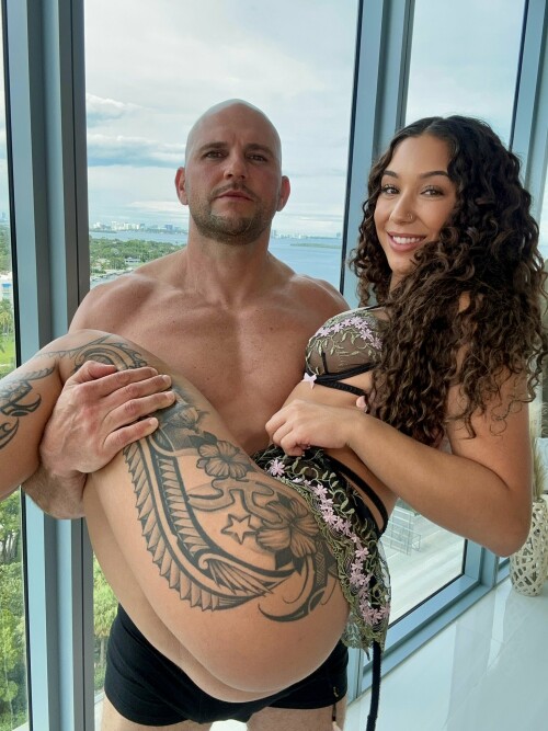 9CAFB803 1F42 4CAB 82F0 AFB3814B380A3e17e9cbb548e1c8