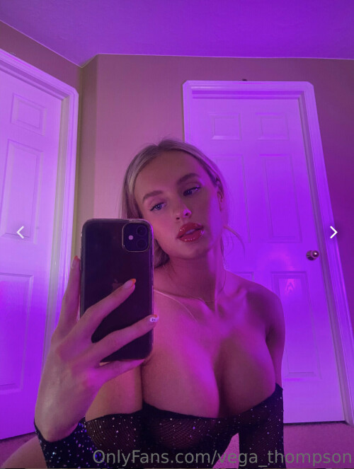 9DB2213B 264C 417C A3B4 4B09D2C2D15D