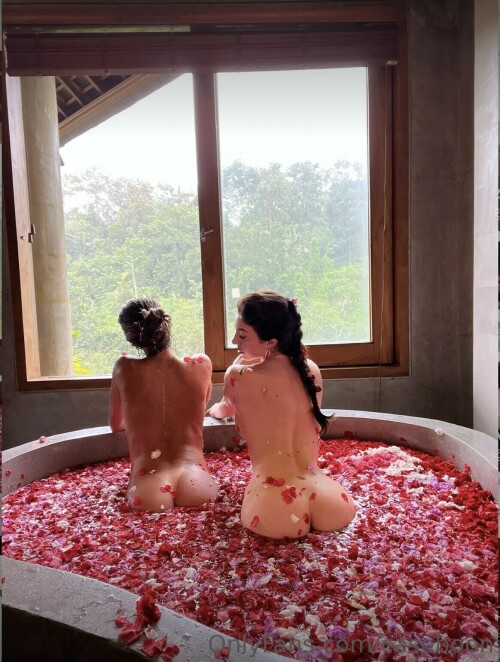 9E46120B 4A18 433F 8327 F60497A5CA5D