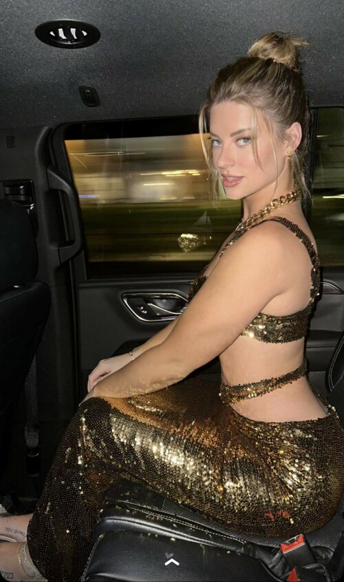 9FF2046B EC65 4B9D 9B8E B1330FB02E6B