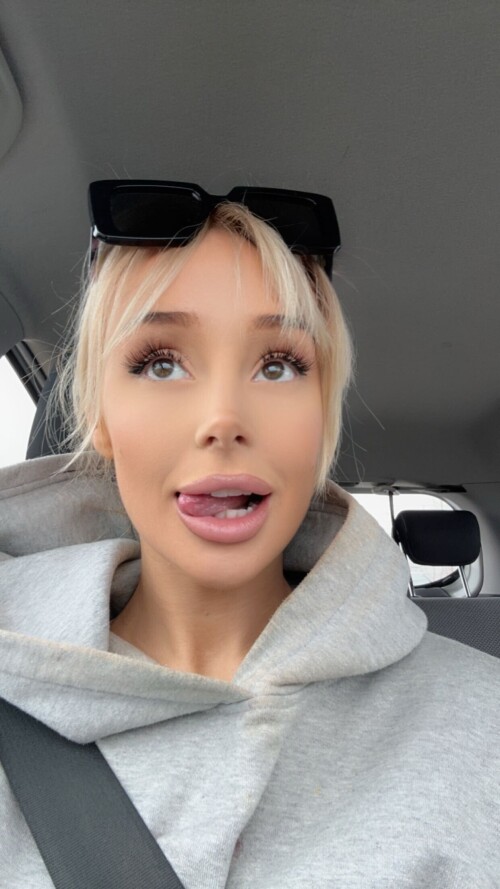 9LeG5TMI8vfrJlKvi2TkP.1023c9f84be78f5b3f57