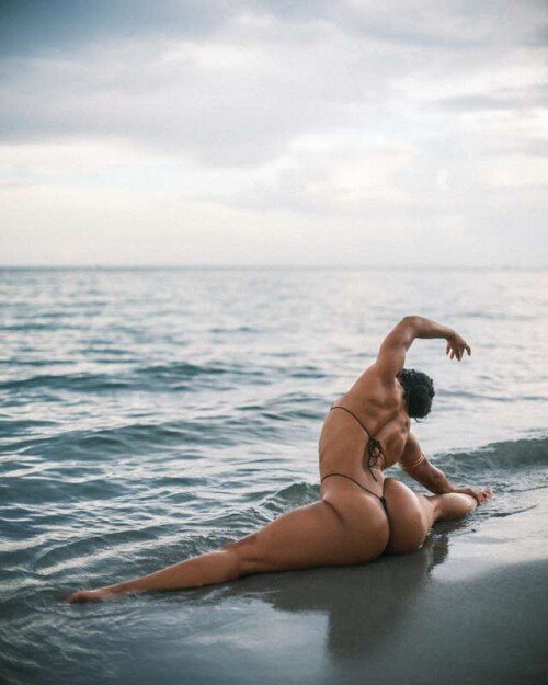 9d10f6e9addfb9108cf50b97e2fcf015cbecc63b7c01c6b013a2a2bafa826ee19bf60f0691f11598