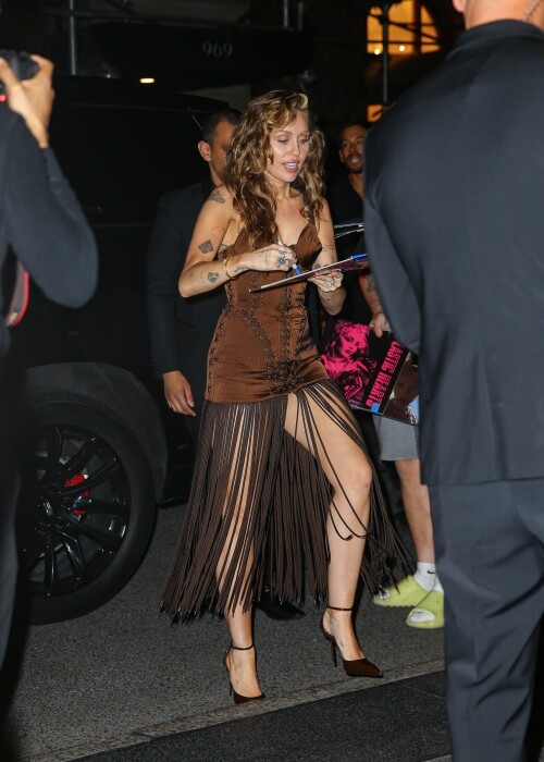 9f9fifjnffbaaefa9692fe9197