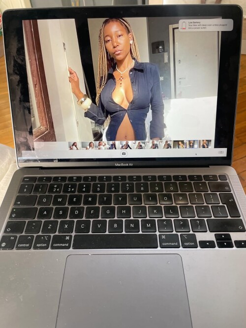 A diva 12cddb5e222f540e02