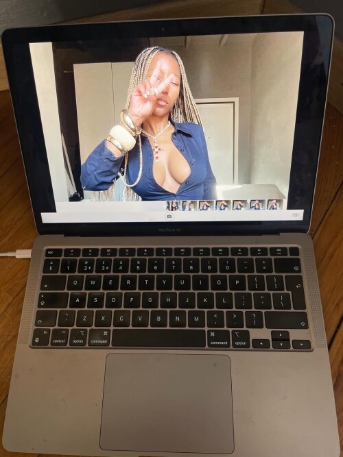 A diva 16fd3f350414682c58