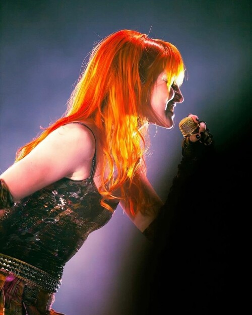 A03D327B 9CE5 43F1 8021 A2472C07C5C3