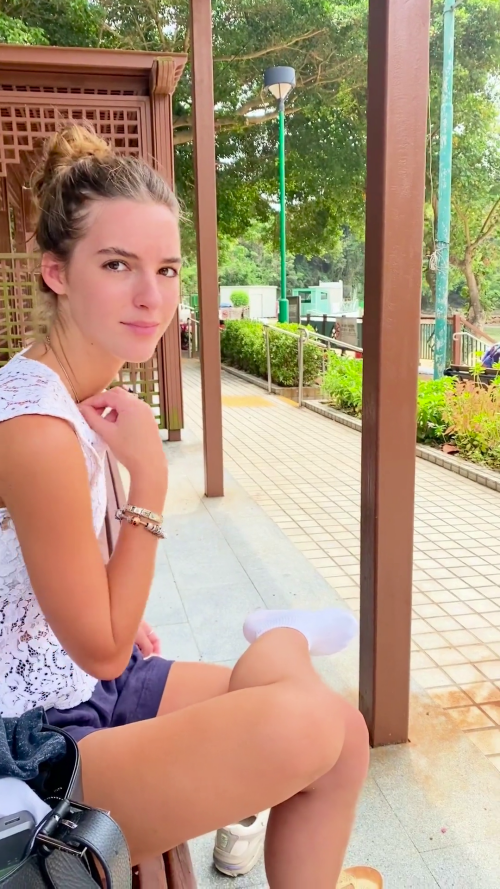 A1-72cbdc99fa5e079d9