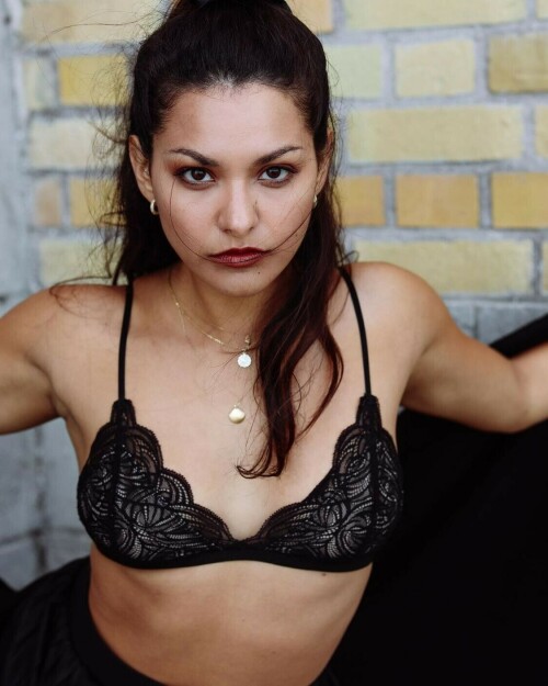 A2DCFAC4 E799 48AD A525 8A5514FCCC32