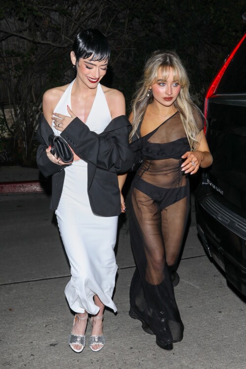 A46D5C70-590E-4634-BDAF-00A730E1922B