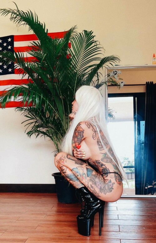 A6101887 8FEE 48DB A75D B2E0CBF3CCE7