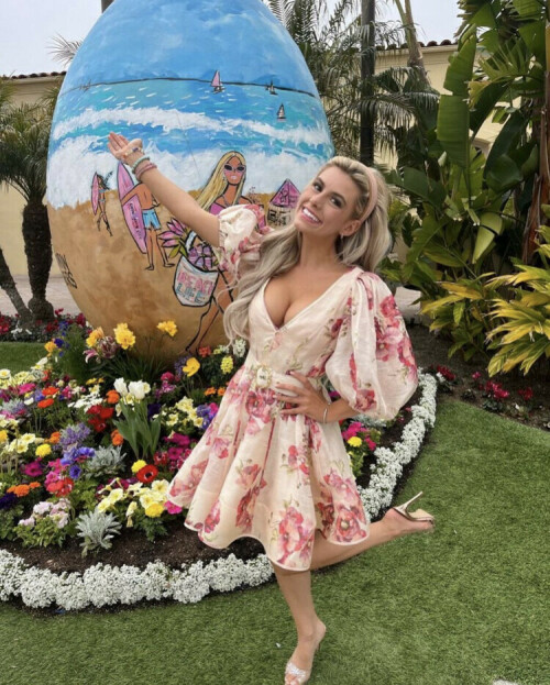 A6B7D77D 32E6 4FD0 9838 F807572F206F