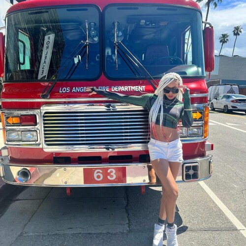 A7F5D549 3B57 489C A73F 26B78AFB927B