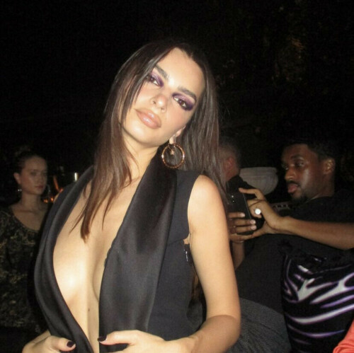 A96F16FF FFB7 465D 9047 DF99782C5632