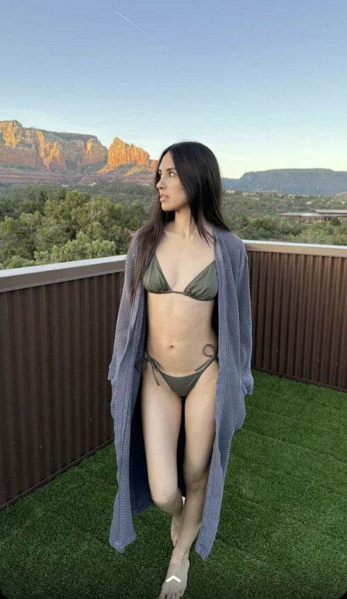 AA27C5DF 8D69 465F AF0B C519D904DDE4