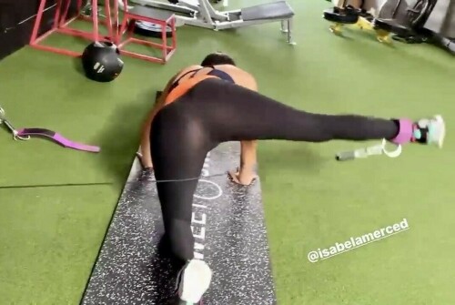 AA561ACE 4D5C 4860 8518 8E8B892F85DA