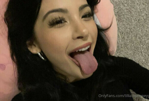 AAE4D951 A8F0 47CF 99C7 07703BA2E5D4