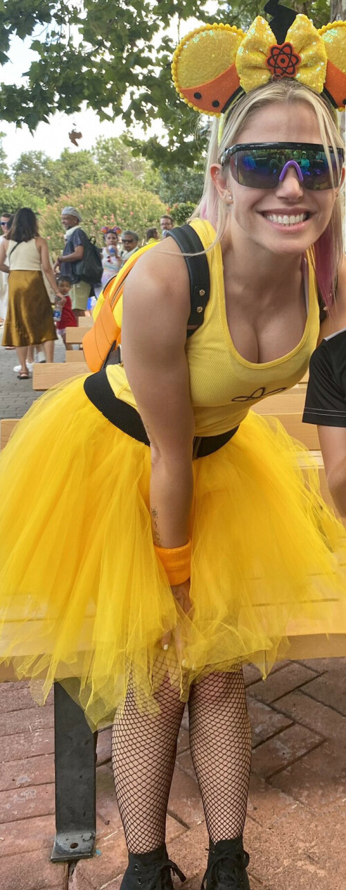 AB4
