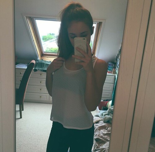 ABDECC71 4C8B 4BBD A681 7C3B96A08758