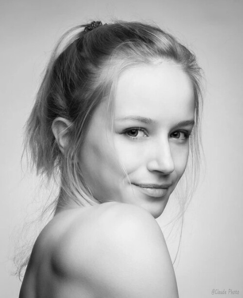 AD 59da73c90fecf0628