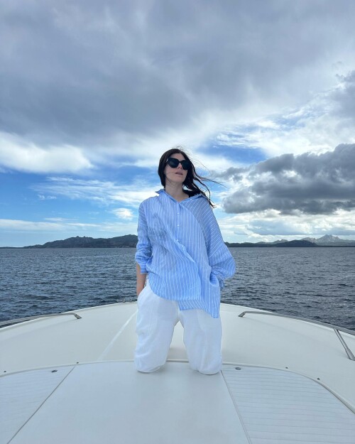 AD 784e3389a9e37309285c95bf98e33ece5b2