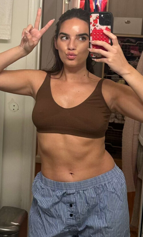 ADB7D5B8 2918 4B49 ABFA 6647A0F375479b1ed32bebce0b61