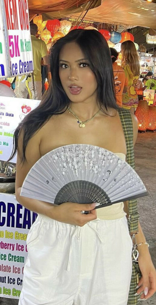 ADDF69B9 7F83 4648 8D74 5BE79B14EA638d764022b54cb3f1