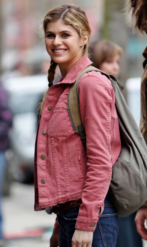 ADPJseaofmonsterscandid0078832666f216b41d0