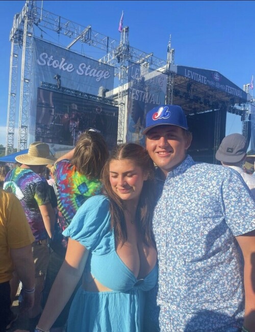 AECE3ECB 2C76 4B41 BFA2 27227F98FD47