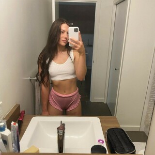 AFA7EDD8-38D1-44E7-8878-3290A266B8EC