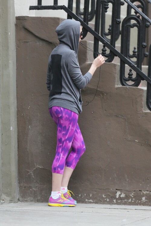 AH 1213bdc7777c6dd4f78