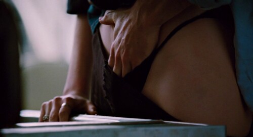 AH 52366f158d89d34dc2