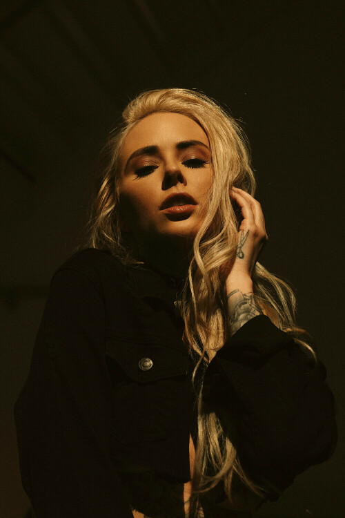 ALYSHANETFEB2020 4small