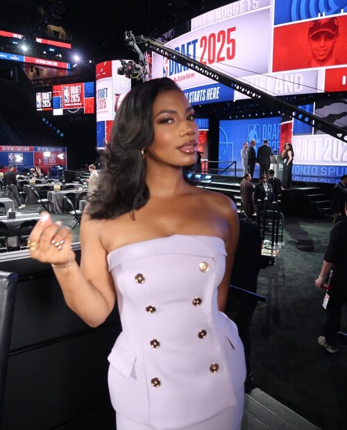 ANOTHER NIGHT OF DREAMS COMING TRUE sights and sounds from NBA Draft 2025 . Congrats to all the newe