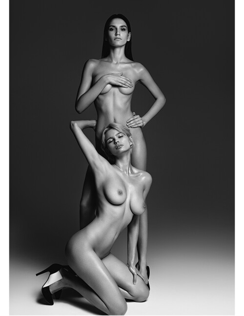 ANYA AND JULIA 3e379a1adad6b52c7