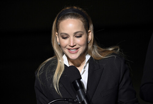 AP23325092567625df856dadba137935