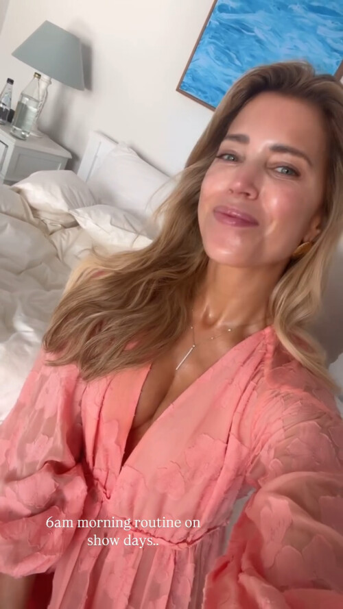 AQNulIFHuhSnjAlyQyDWTRQK8b5hLcog1 cA1c72359bb4f7e8253e