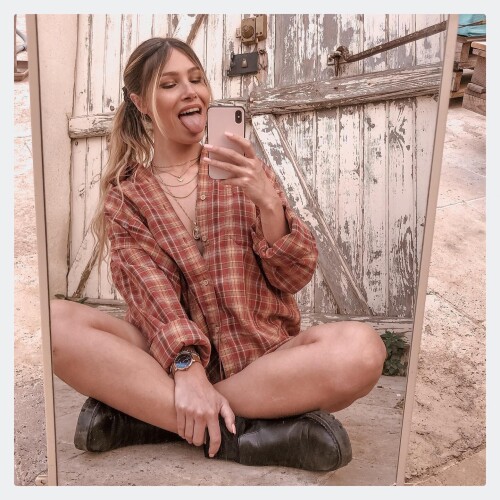 AT 1442d419fa214bdb1c7