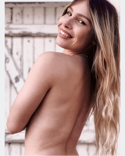 AT 1479b2fa2902ae42c9e