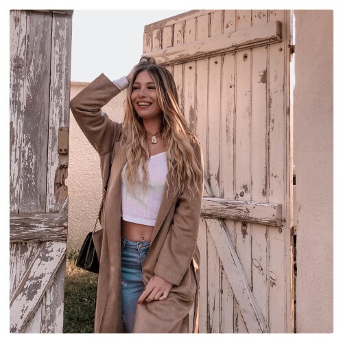 AT 151b1f7a8b93d395c31