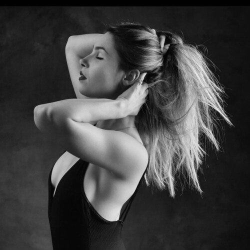 AT 17c7a600c0df462f4