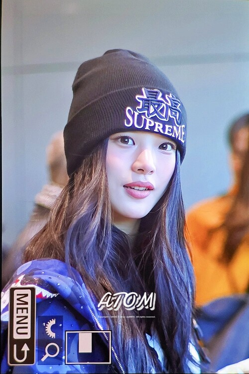 ATOM 1872084635376820393 2475d921d413705db