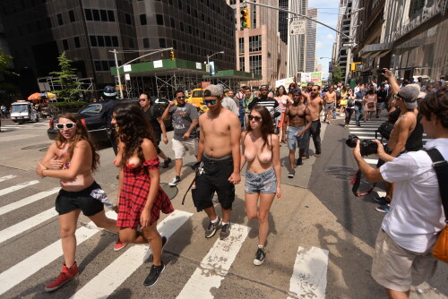 AVT 448809508b1763aa3022