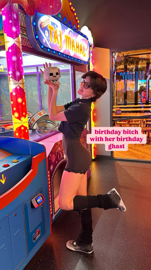 Abbeyf7ce1c02f6997543