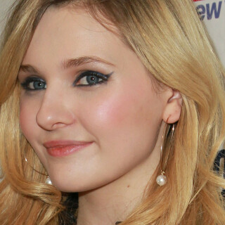 Abigail_Breslin_new14