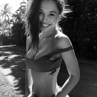 AcUnWjee1a4e968b6b660c8