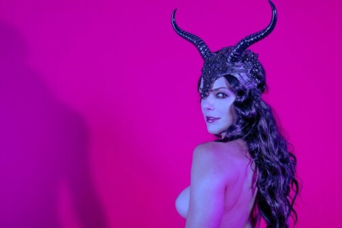 Adrianne Marie Curry