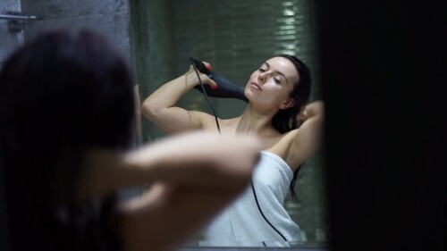 AdySweet Rendez vous 1080p frame at 2m31s2416d2321deb2990