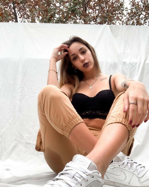 Agusdigri 055b20bc75bffeb6d38